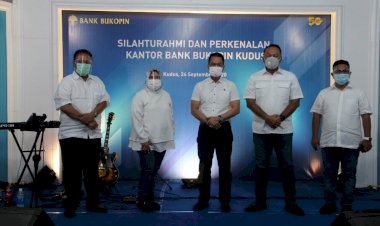 Tunjang Kinerja ASN di Pemkab Kudus Selama Pandemi, Bank Bukopin Beri Bantuan CSR Berupa Laptop
